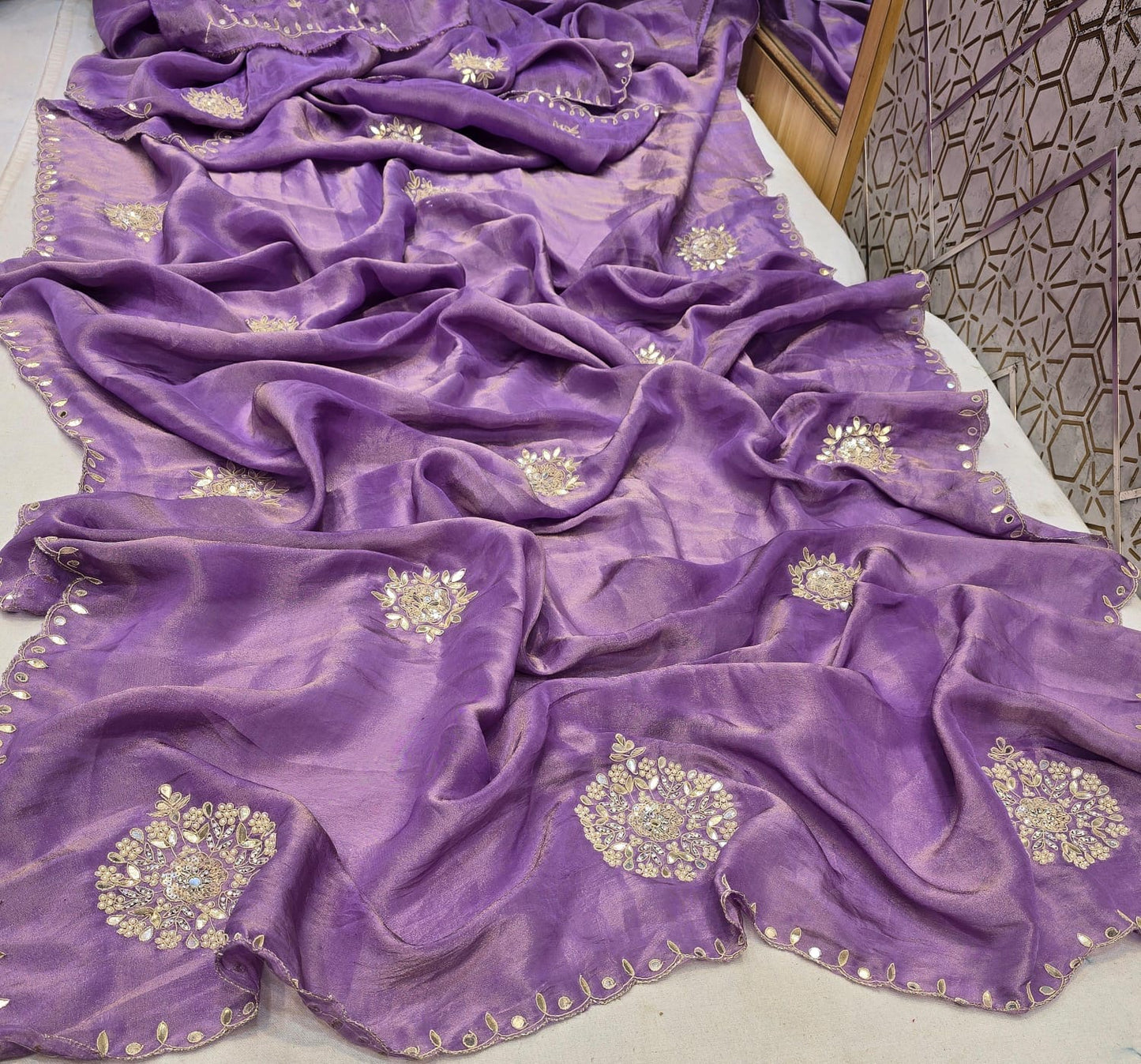 100% pure cosmos tissue silk saree