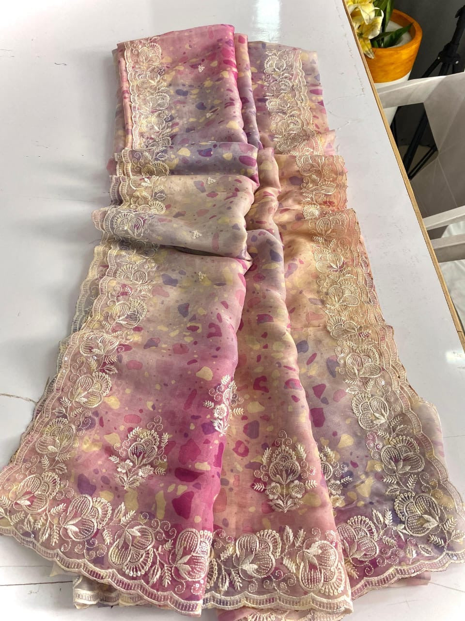 Magicgold organza sarees with viscose embroidery